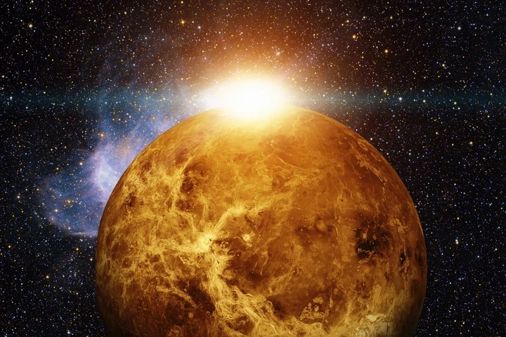 Imagen decorativa del curso El ciclo de venus retrógrado